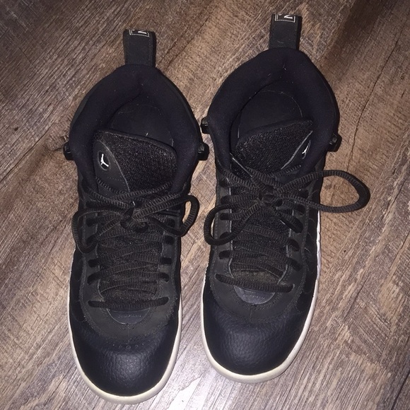 cyber monday boys shoes